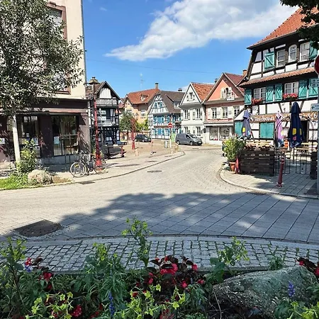 Cozy In The Heart Of The Brewery Town Apartment *